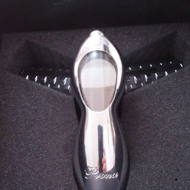 プローナ　マイクロカレントプラチナローラー