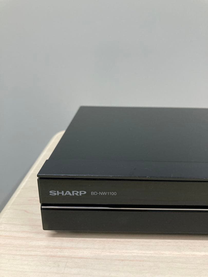 かなり綺麗　1TB シャープ　AQUOS ブルーレイ　BD-NW 1100