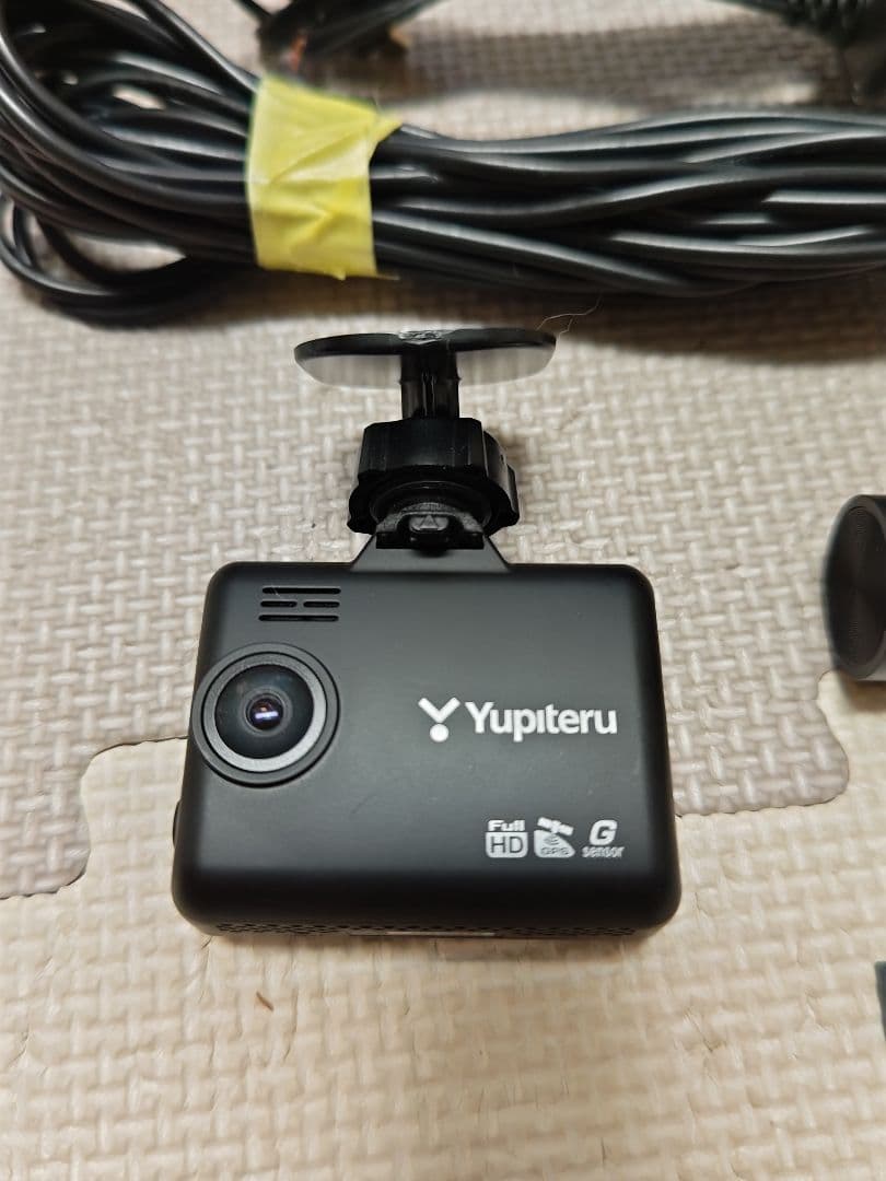Yupiteru Y-3000ドライブレコーダー３カメラ配線付き