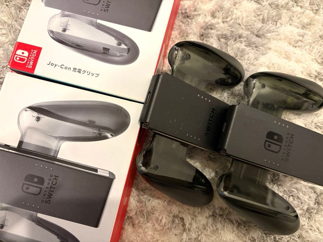 Nintendo Switch 本体 Joy-Con2組 充電グリップ 他付属多