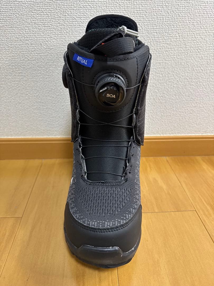 未使用 22-23BURTON Ritual BOA ブーツ 25cm 女性