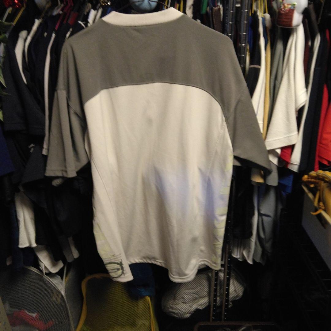 野球ウェア　OAKLEYオークリー　半袖ポロシャツLサイズダークブラックシルバー