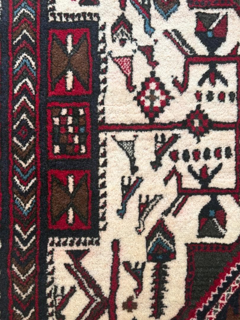 ウールラグ 高級 厚手 約 150cm × 220cm