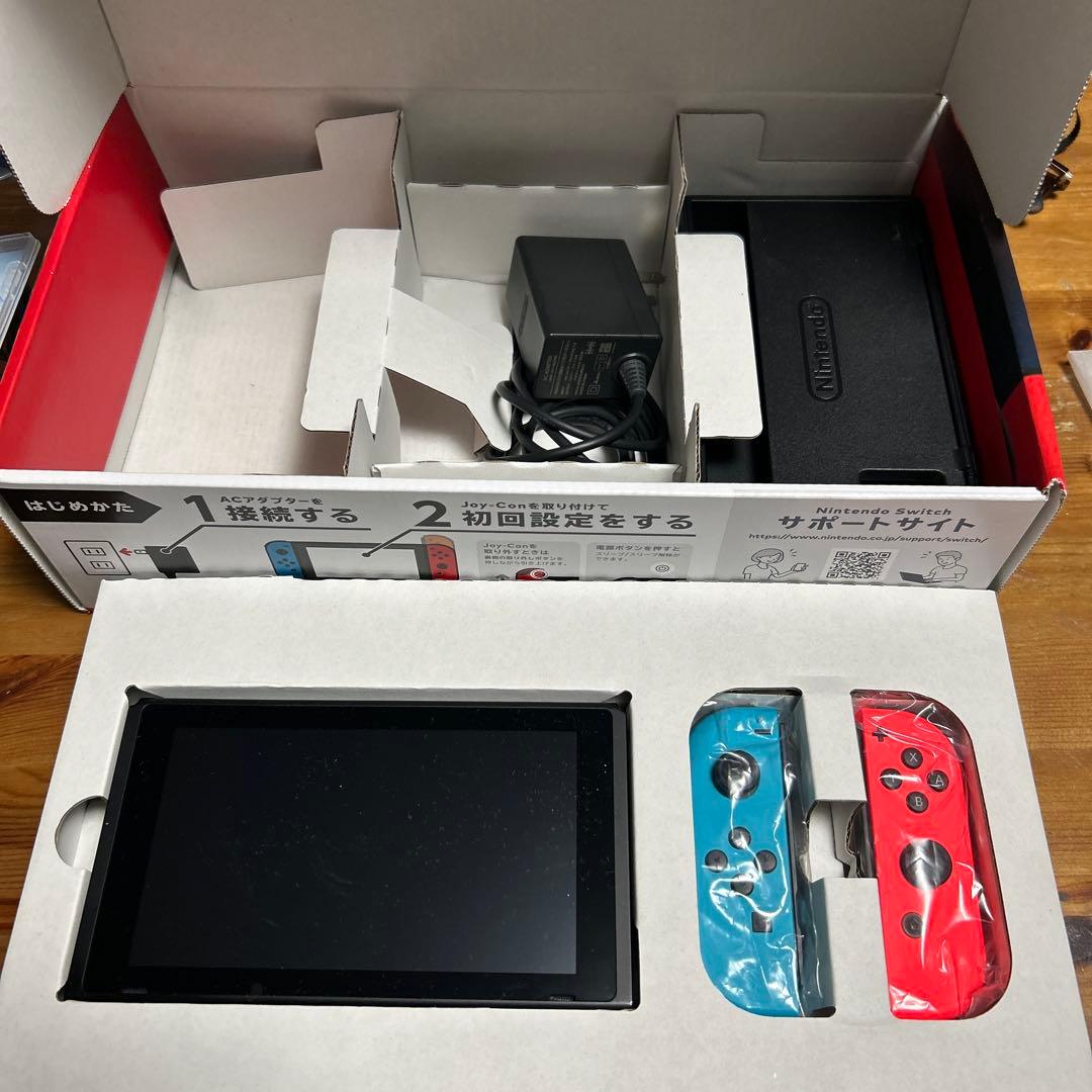 Nintendo Switch ネオンブルー・ネオンレッド 本体セット　中古品