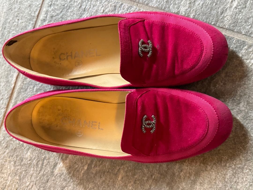 トラベル！シャネル CHANEL ココマーク ローファースエードピンク37
