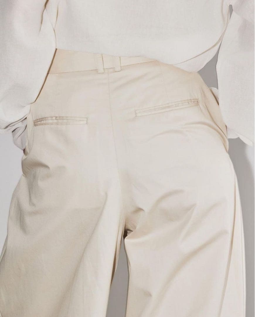 TODAYFUL・Tuck Tapered Trousers・トゥデイフル