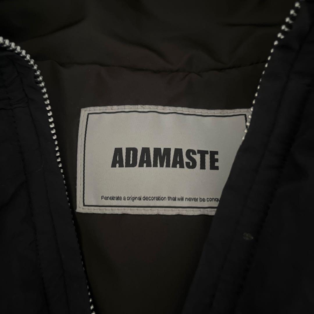 ADAMASTE ブラック フード付きダウンジャケット