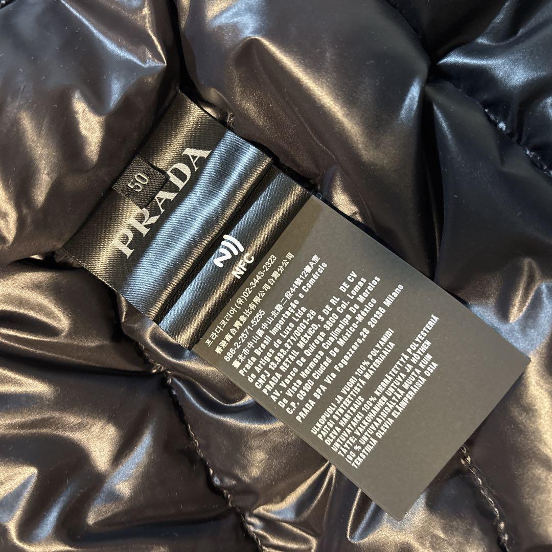 PRADA プラダ　ダウン　ベスト　ブラック　黒