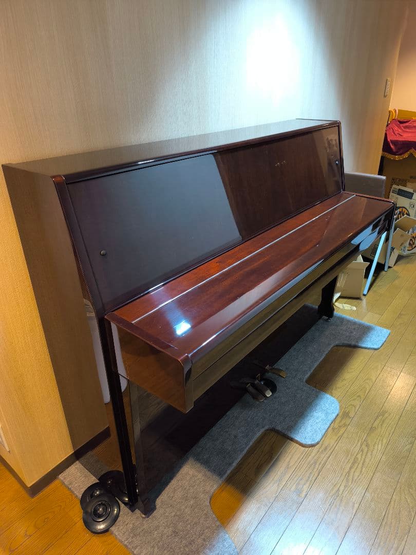 【希少/調律整備済】コンパクト アップライト ピアノ