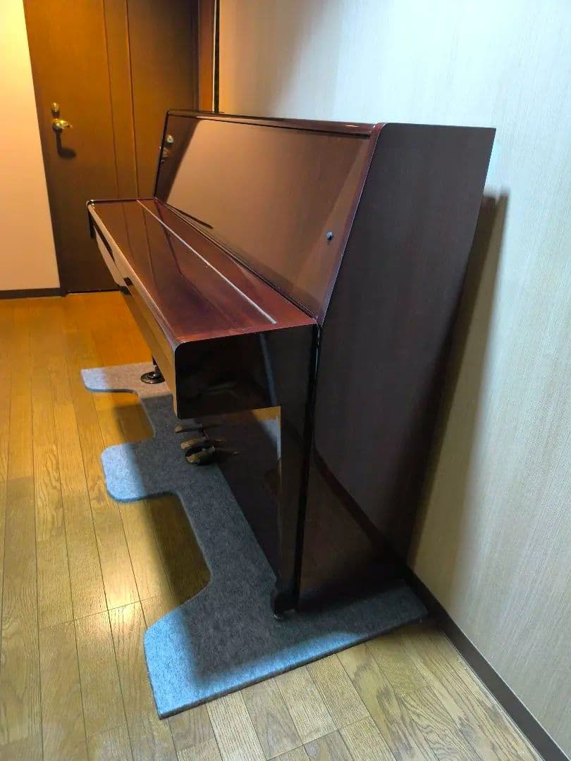 【希少/調律整備済】コンパクト アップライト ピアノ