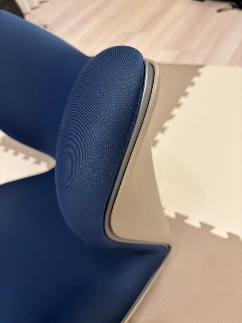 MTG Styleプレミアム　姿勢矯正　骨盤サポートチェアー