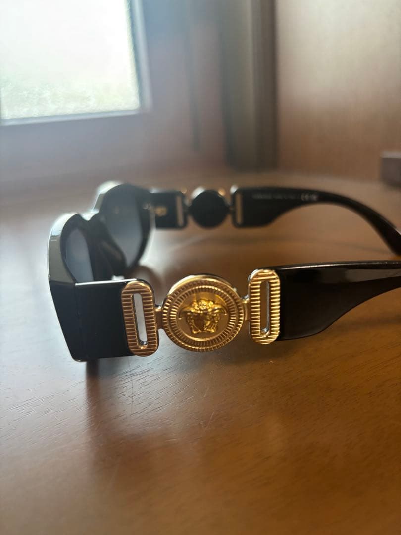 のぶさん専用VERSACE ブラック メドゥーサビギーサングラス