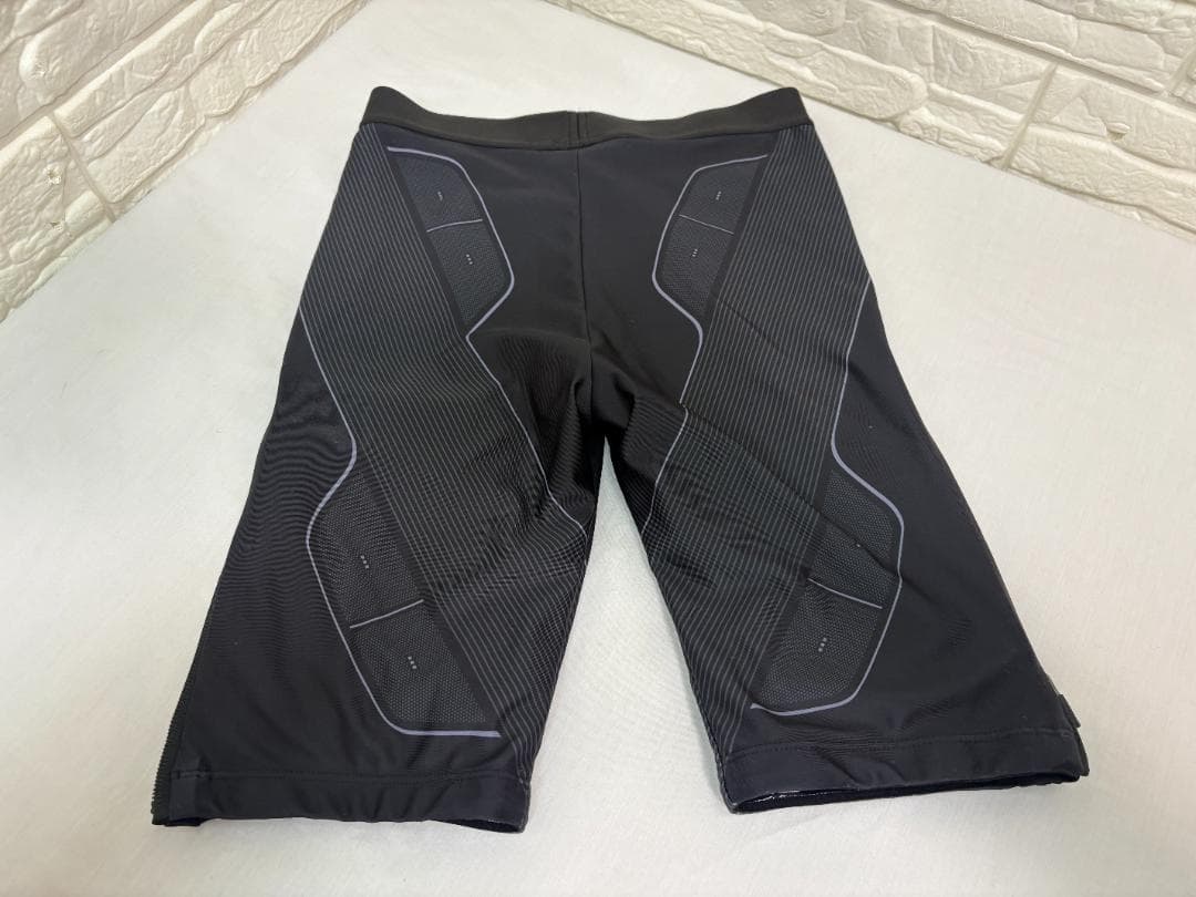 y*u様 シックスパッド パワースーツライト ヒップ＆レッグ M SE-AW00