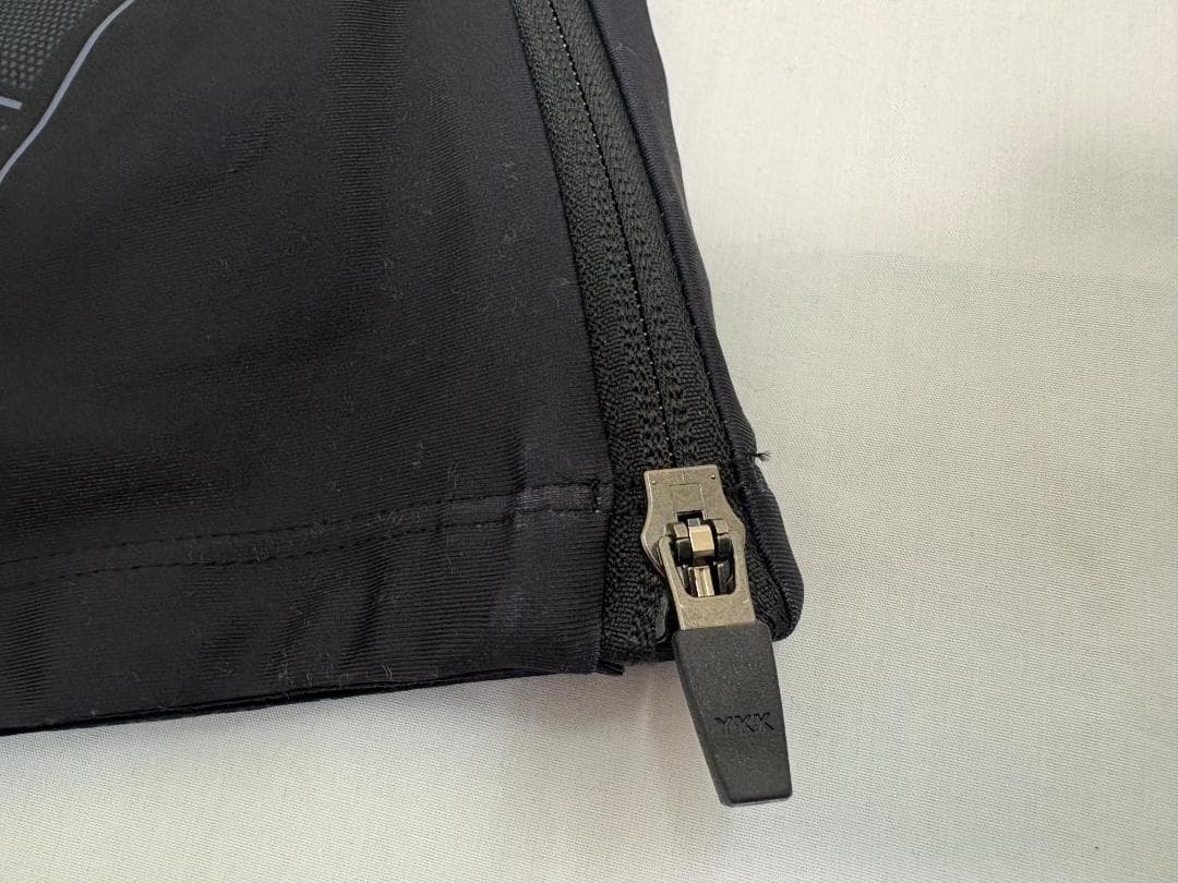 y*u様 シックスパッド パワースーツライト ヒップ＆レッグ M SE-AW00