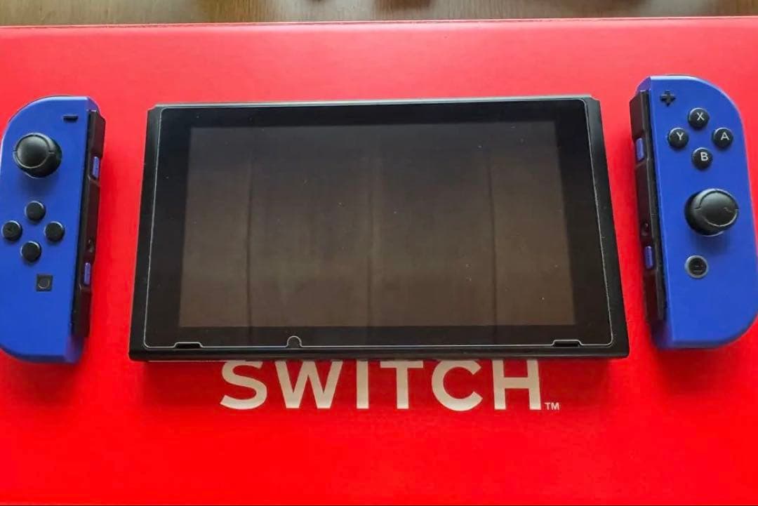 Nintendo Switch 本体 + スマブラ +32GBメモリーカード