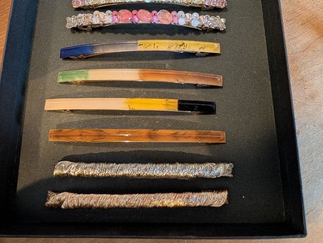 コレットマルーフ　バレッタ　カーキ系グラデーション