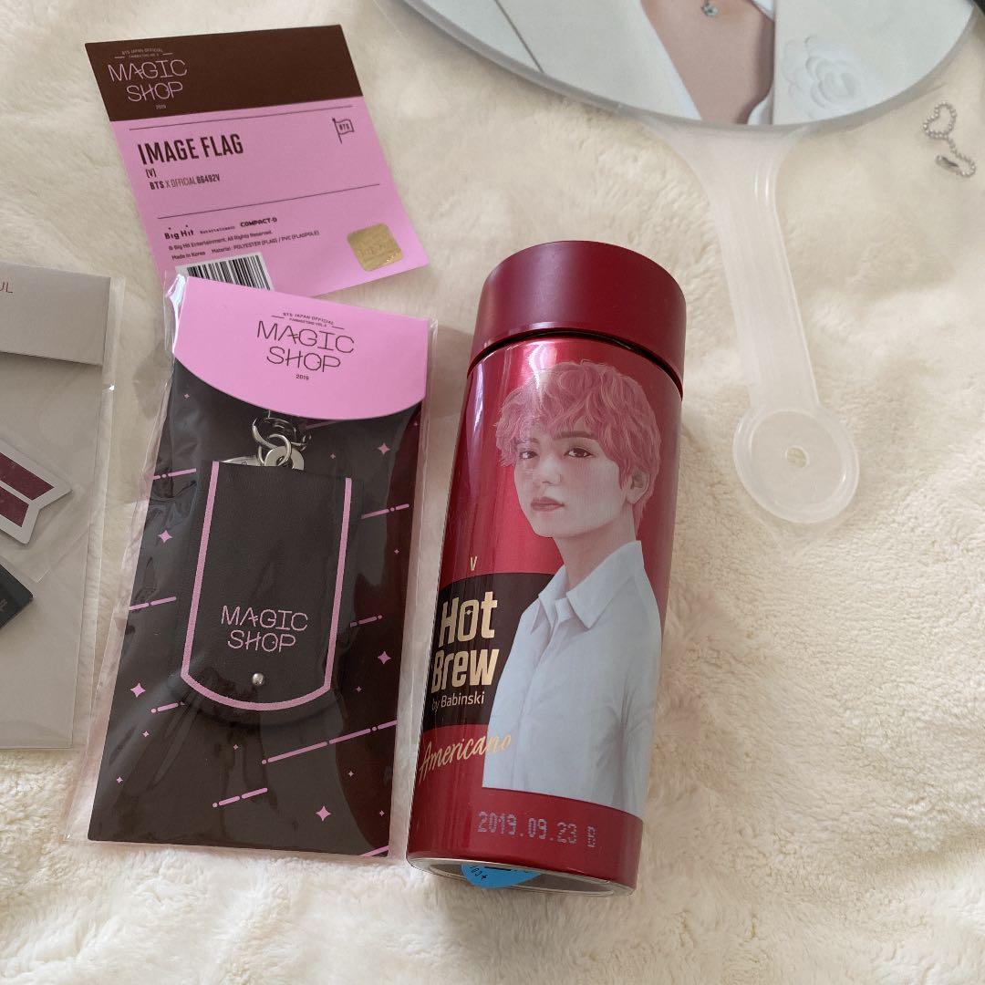 BTS テテ V テヒョン うちわ フラッグ グッズ 公式 まとめて