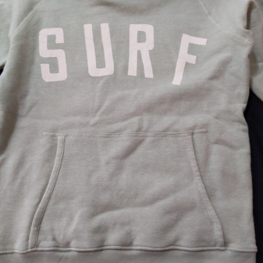 キャピタル フーディー パーカー