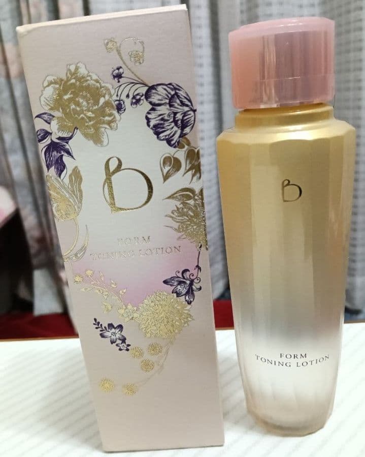 yunhappy様♡ご確認ページ♡新品ベネフィーク トーニングローション2点