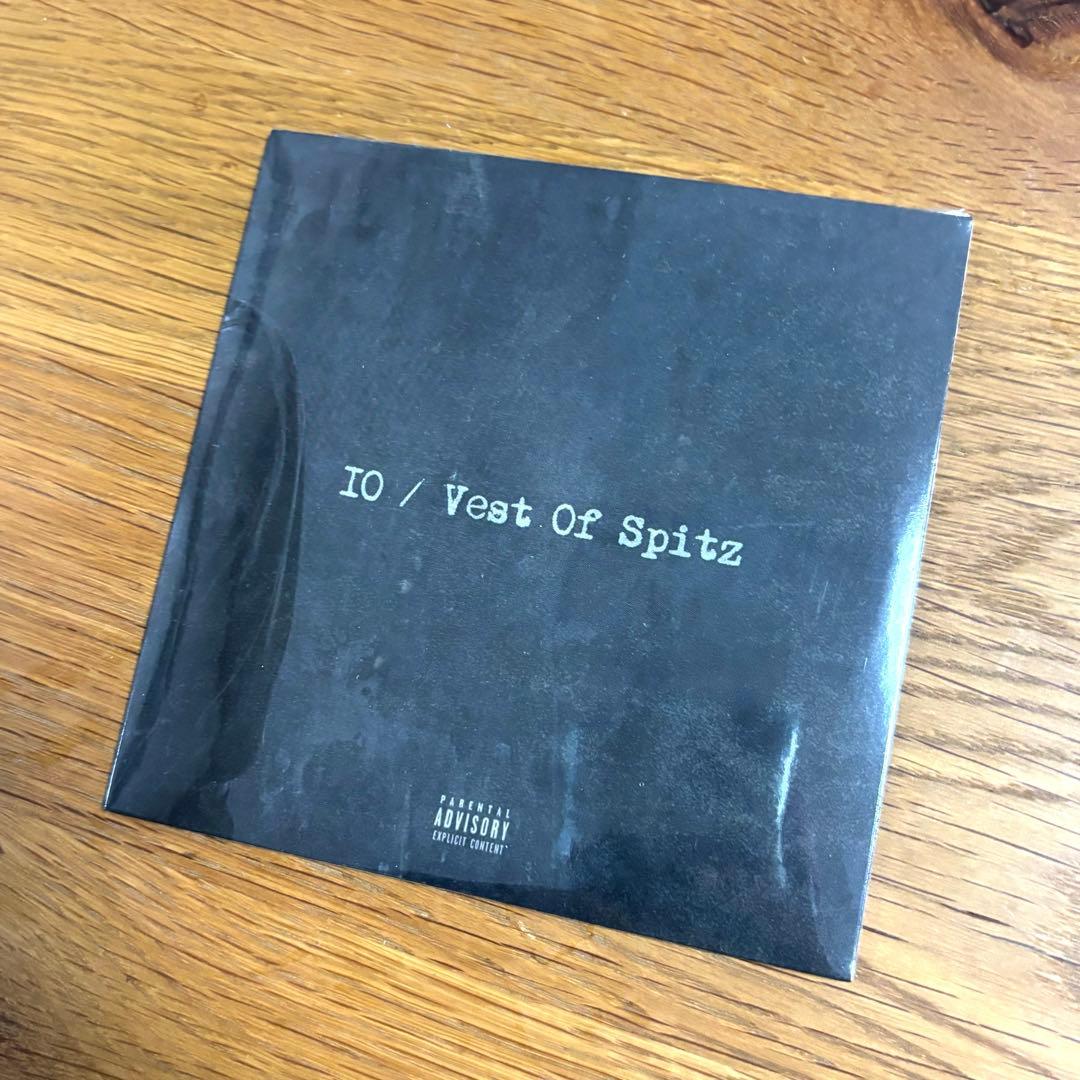 IO - Vest Of Spitz / 新品未使用