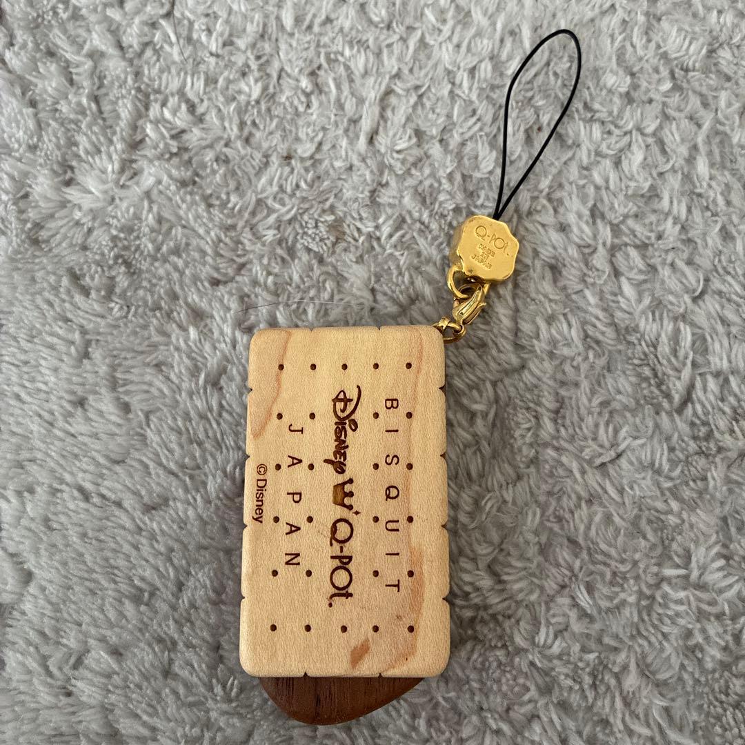 Disney Q-pot. ミッキーマウス ストラップ