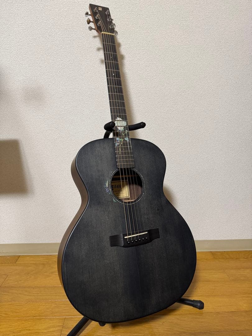 Nagi Guitars Kuro.E エレアコ