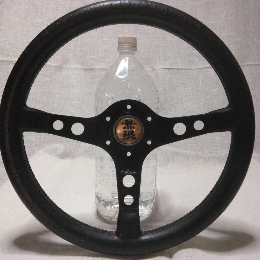 超希少　イタリー製MOMOのステアリング クレイ・レガツォーニモデル