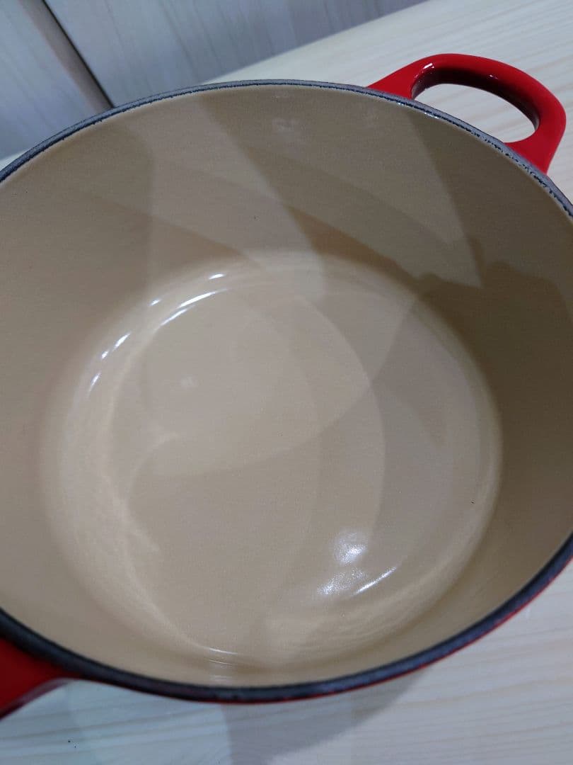 LE CREUSET　ココット　18cm　赤　両手鍋