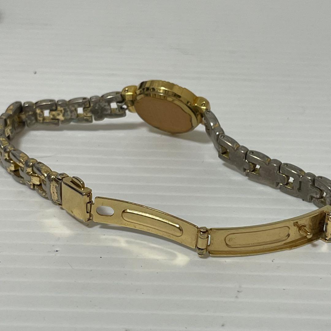 カナダのメイプルリーフ金貨 K18ゴールドのレディースウォッチ 腕時計