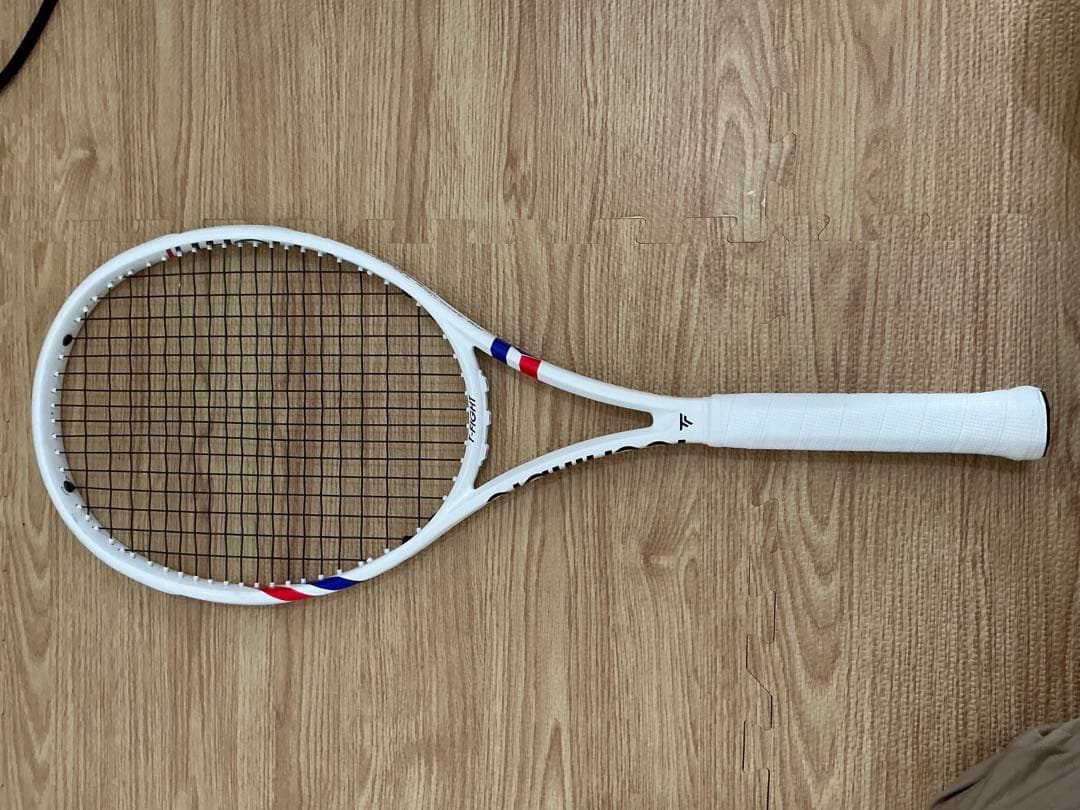 ラケット(硬式用) Tecnifibre Tfight300s