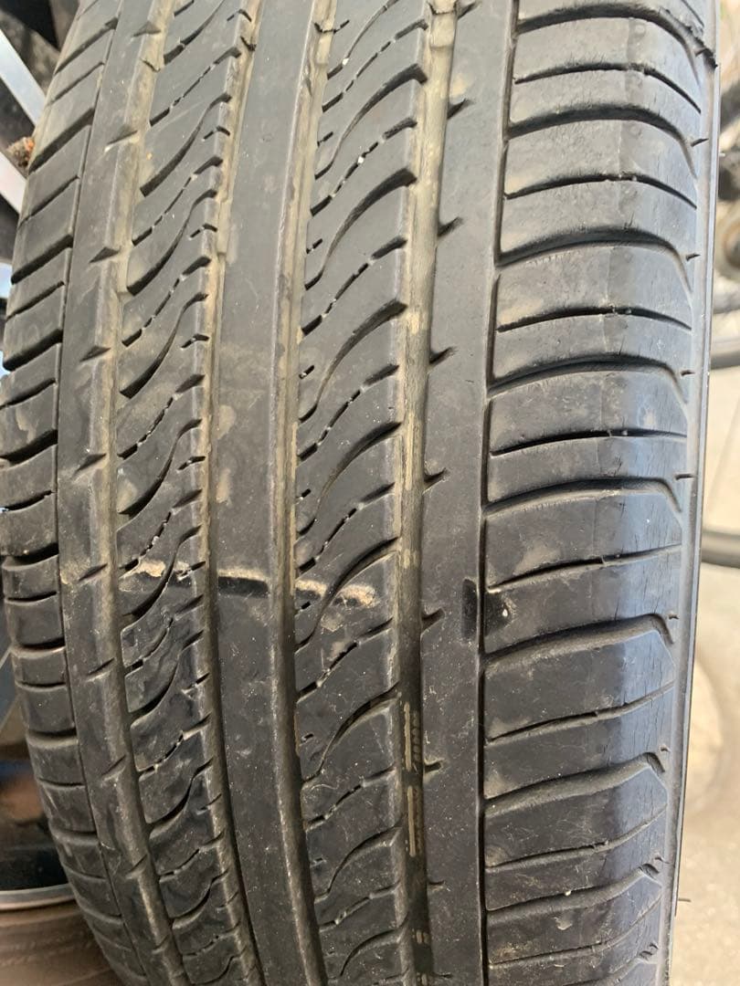 【送料込み】タントカスタム　純正アルミホイール、タイヤセット４本