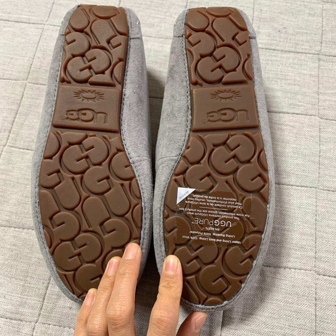 【新品】UGG グレー モカシン(24.0)