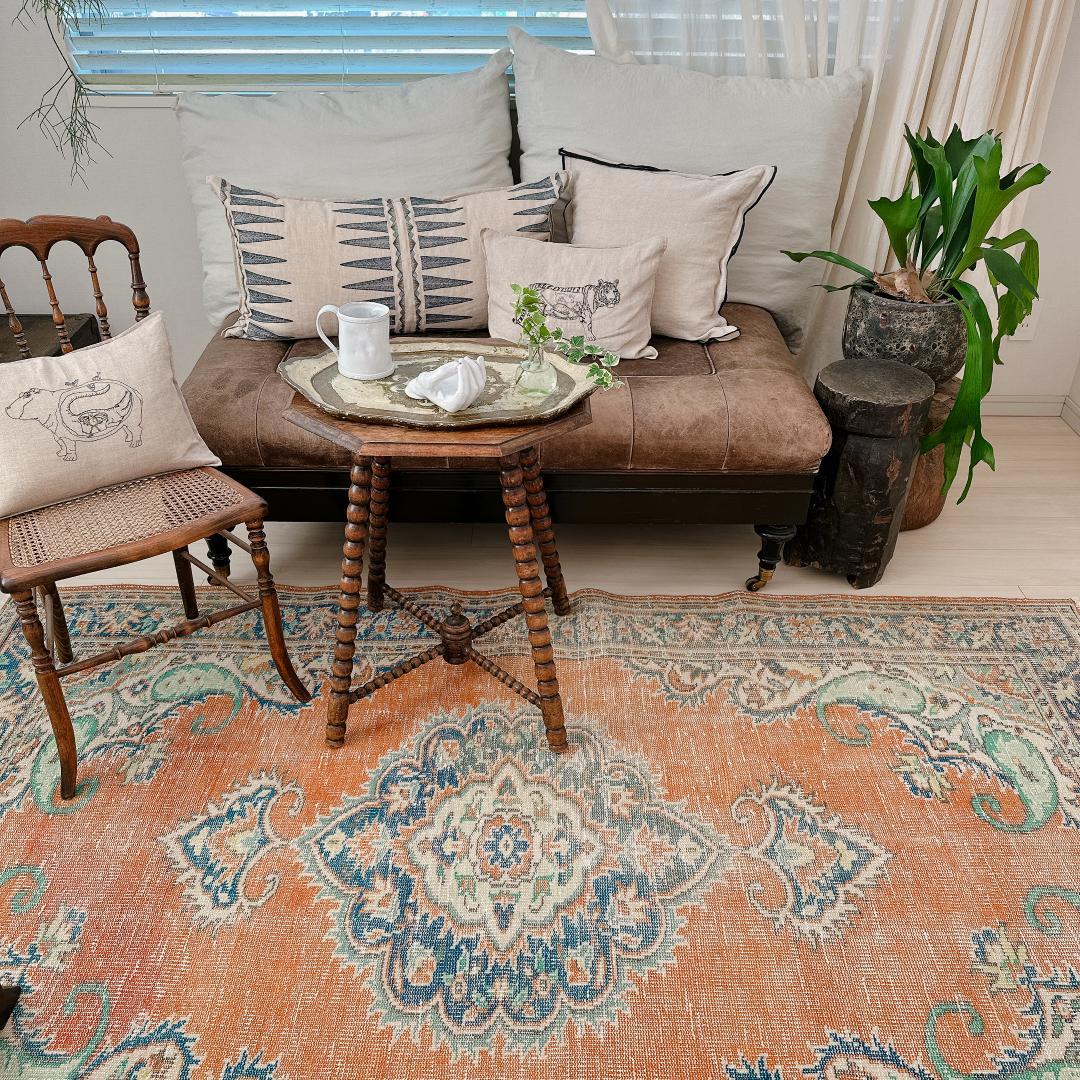 トルコ ヴィンテージラグ A79 大判 オレンジ ターコイズ ネイビー