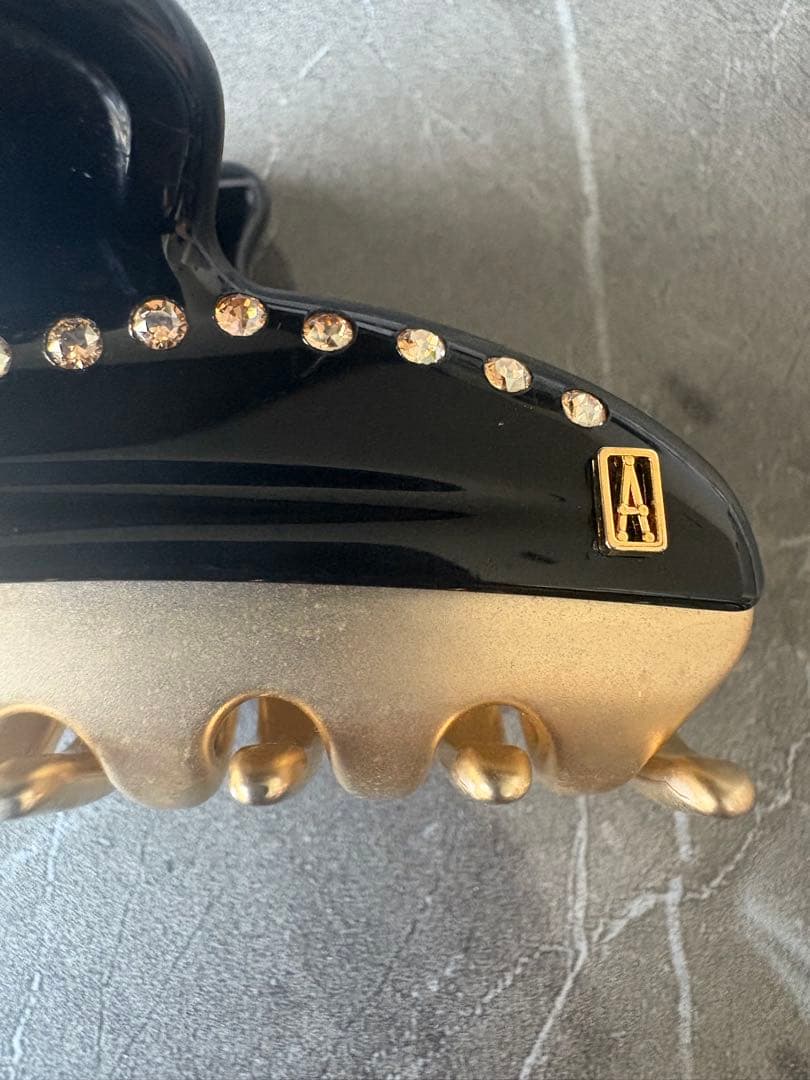 ALEXANDRE DE PAヘアピン