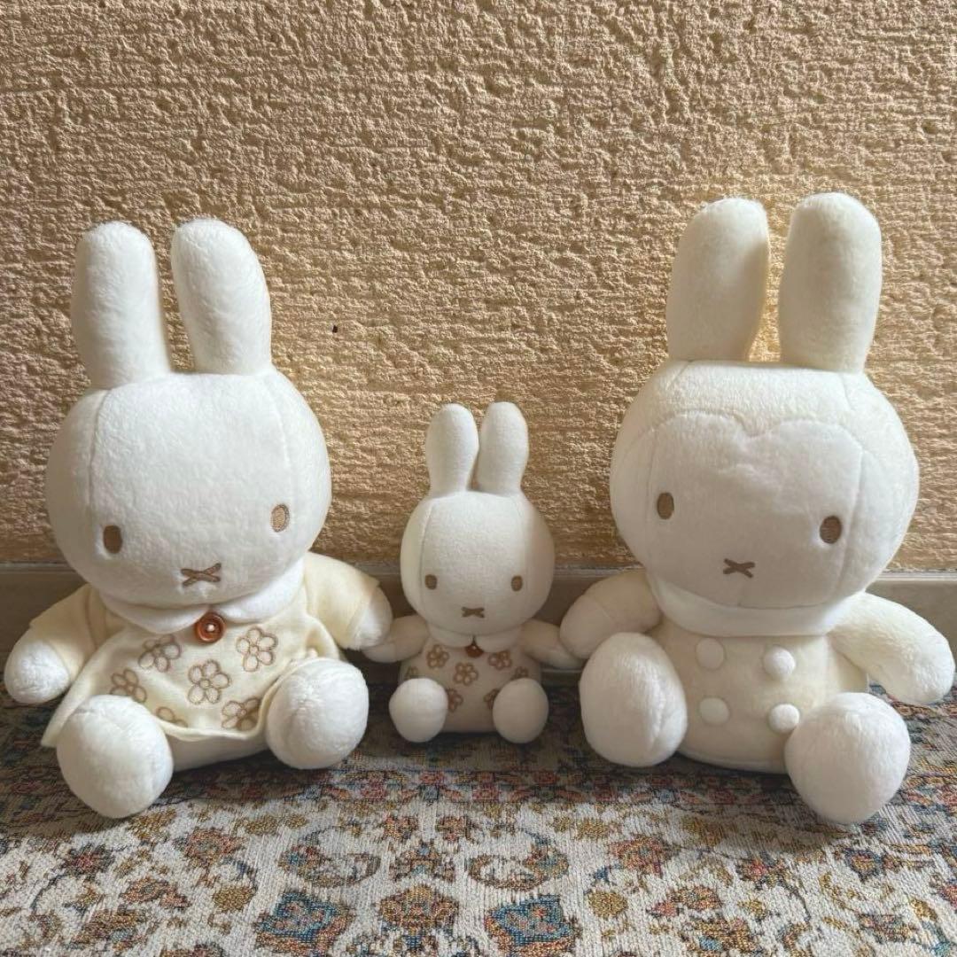 white miffyシリーズ　ミッフィー花柄ドレス　セキグチ