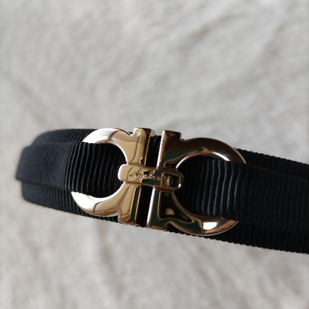 専用【美品】 フェラガモ　ガンチーニ　カチューシャ　黒