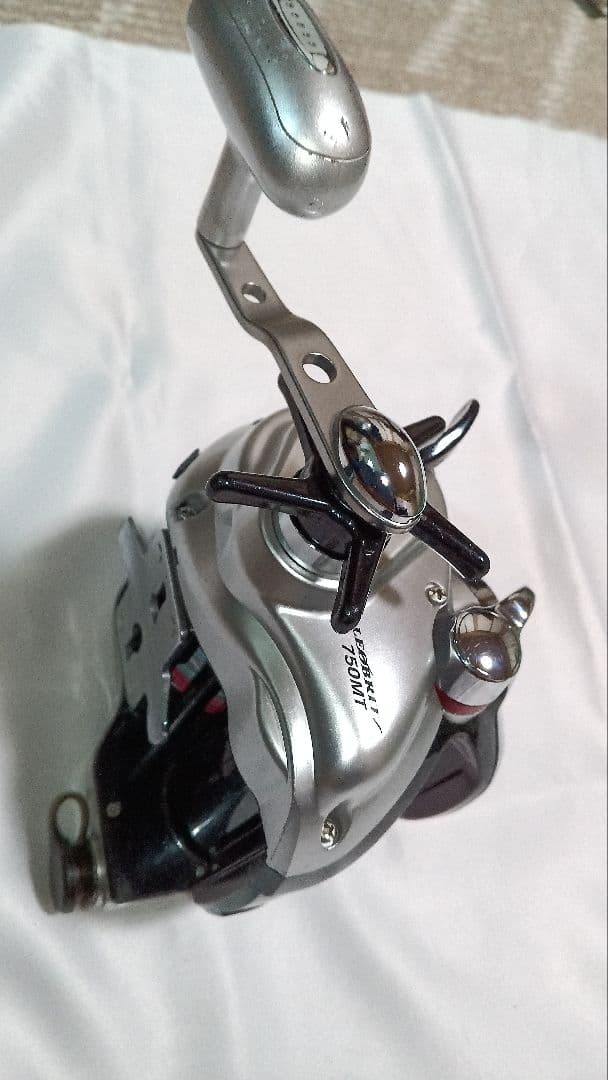 DAIWA 電動リール レオブリッツメガツイン750