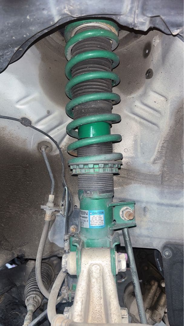 トヨタ プリウス ZVW30 ZVW35 TEIN　STREET FLEX車高調