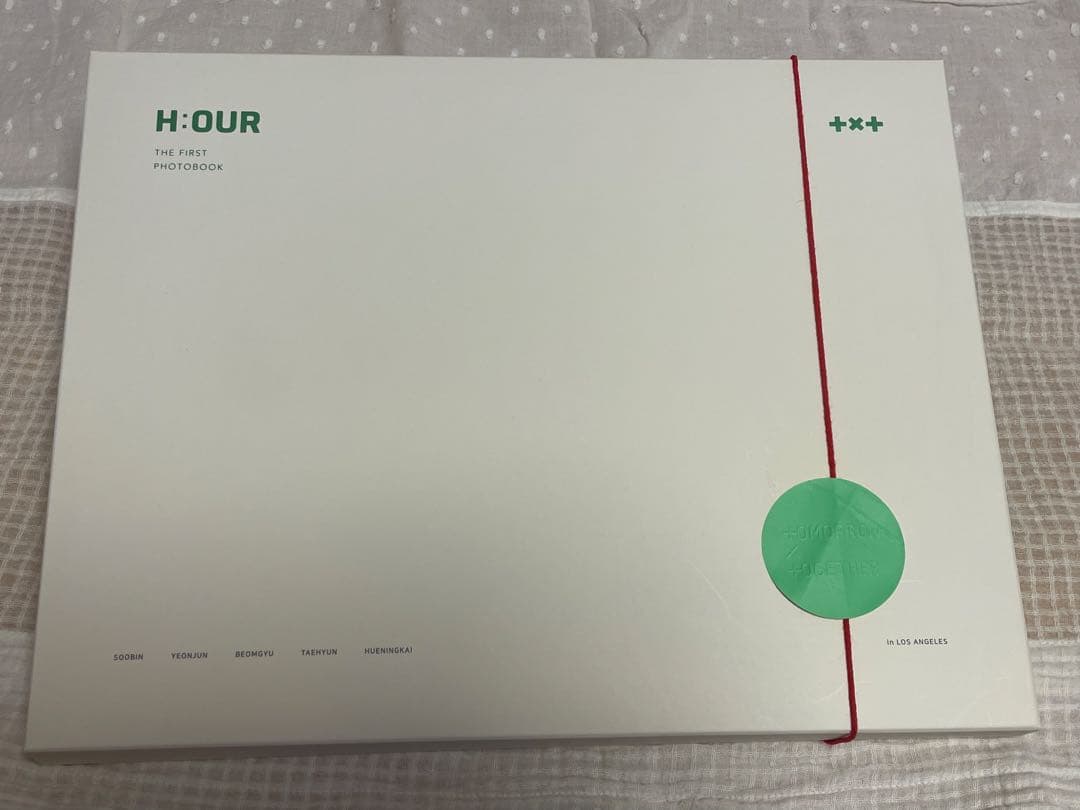 K-POP・アジア TXT H:OUR THE FIRST PHOTOBOOK