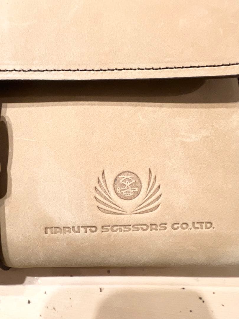 新品未使用 ナルトシザー 5丁シザーケース おまけ付き♪