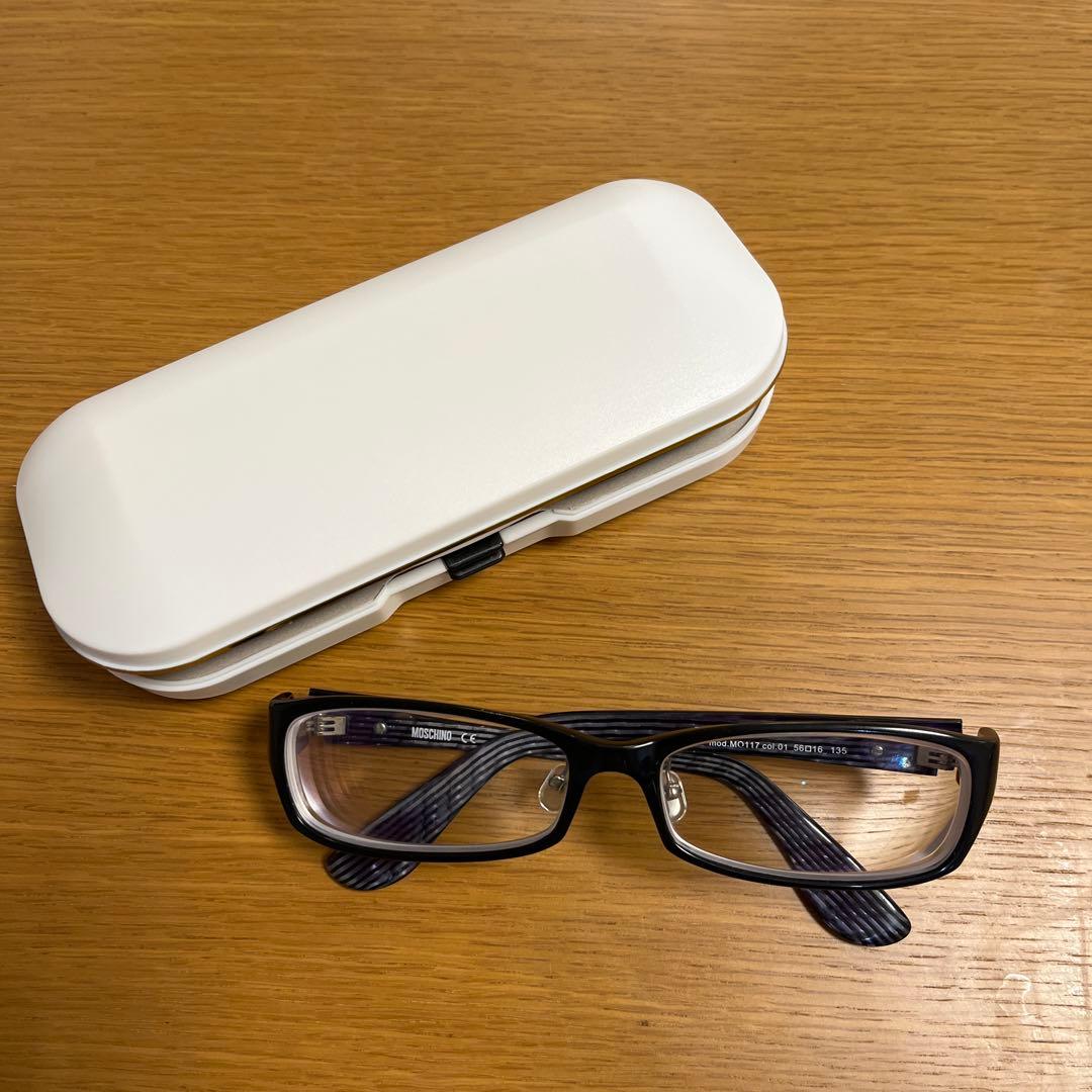 MOSCHINO 度付き　メガネ