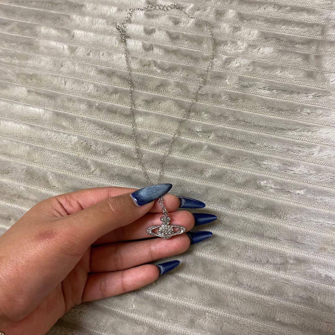 【美品】 Vivienne Westwood シルバーネックレス