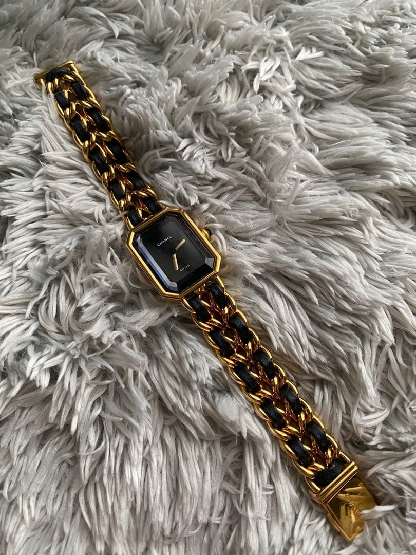 CHANEL シャネル　 Montres Watches ゴールド ブラック