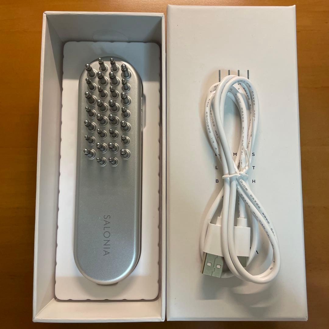 SALONIA スカルプブラシ シルバー USBケーブル付き