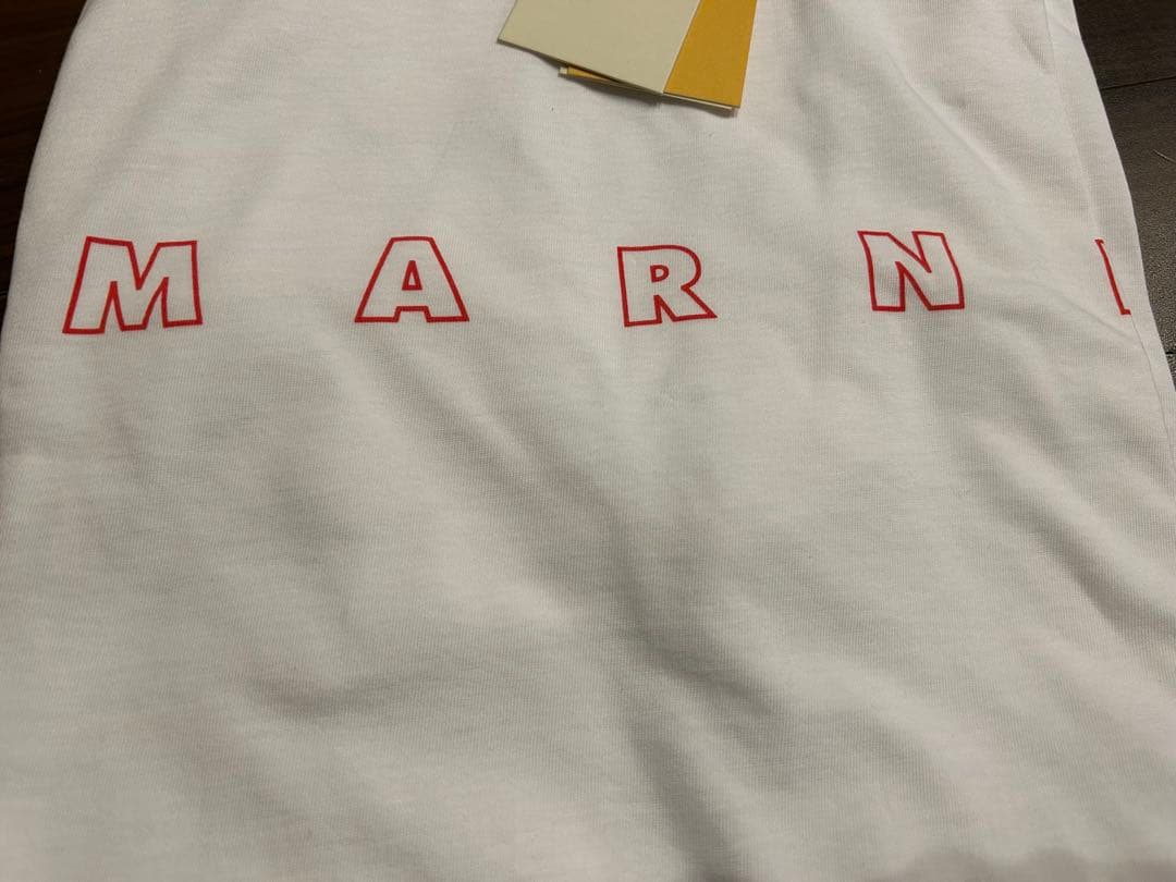 【新品】大人もOK! MARNI ロゴ Tシャツ 14Y ホワイト