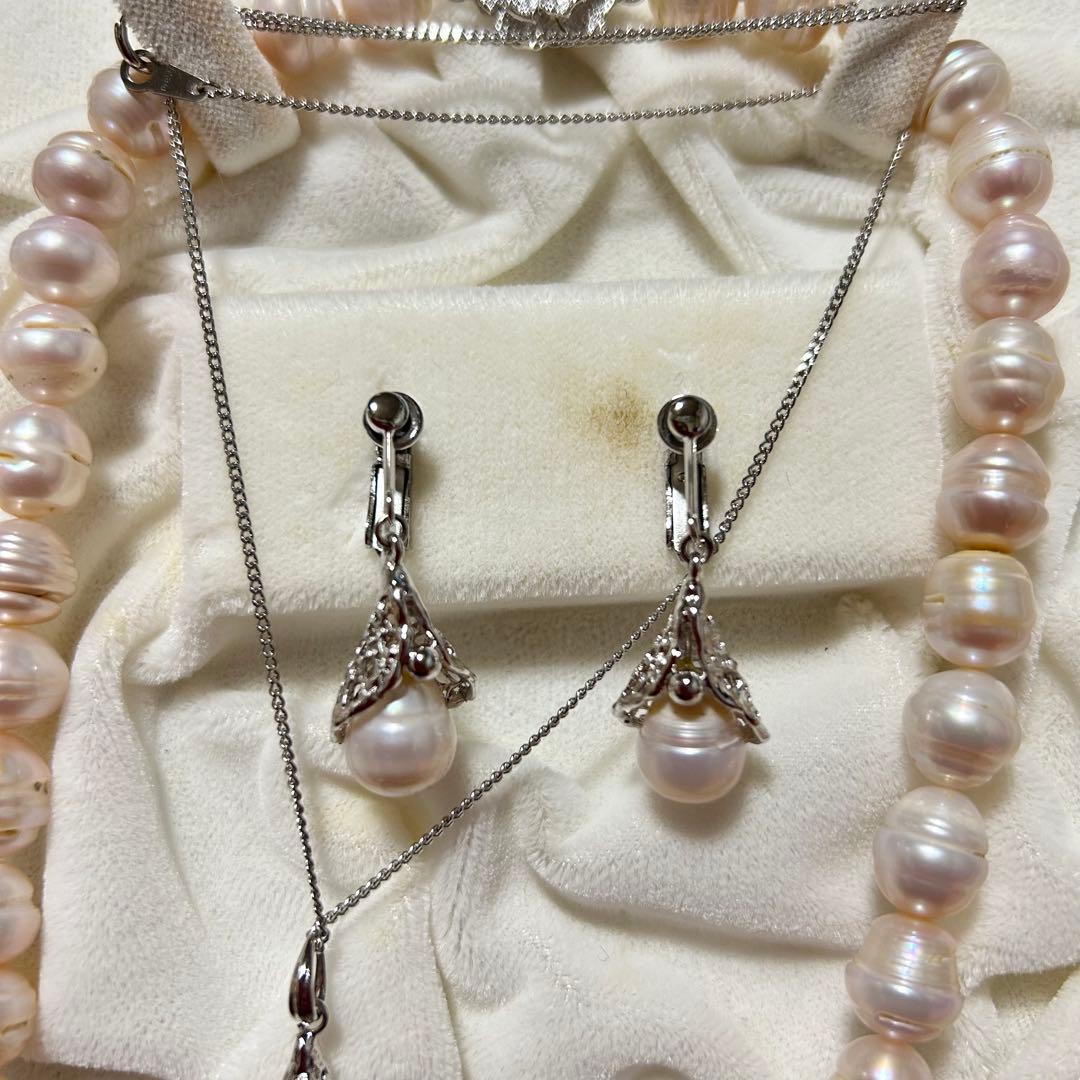 真珠 ネックレス イヤリング ブローチ　ペンダント　セット