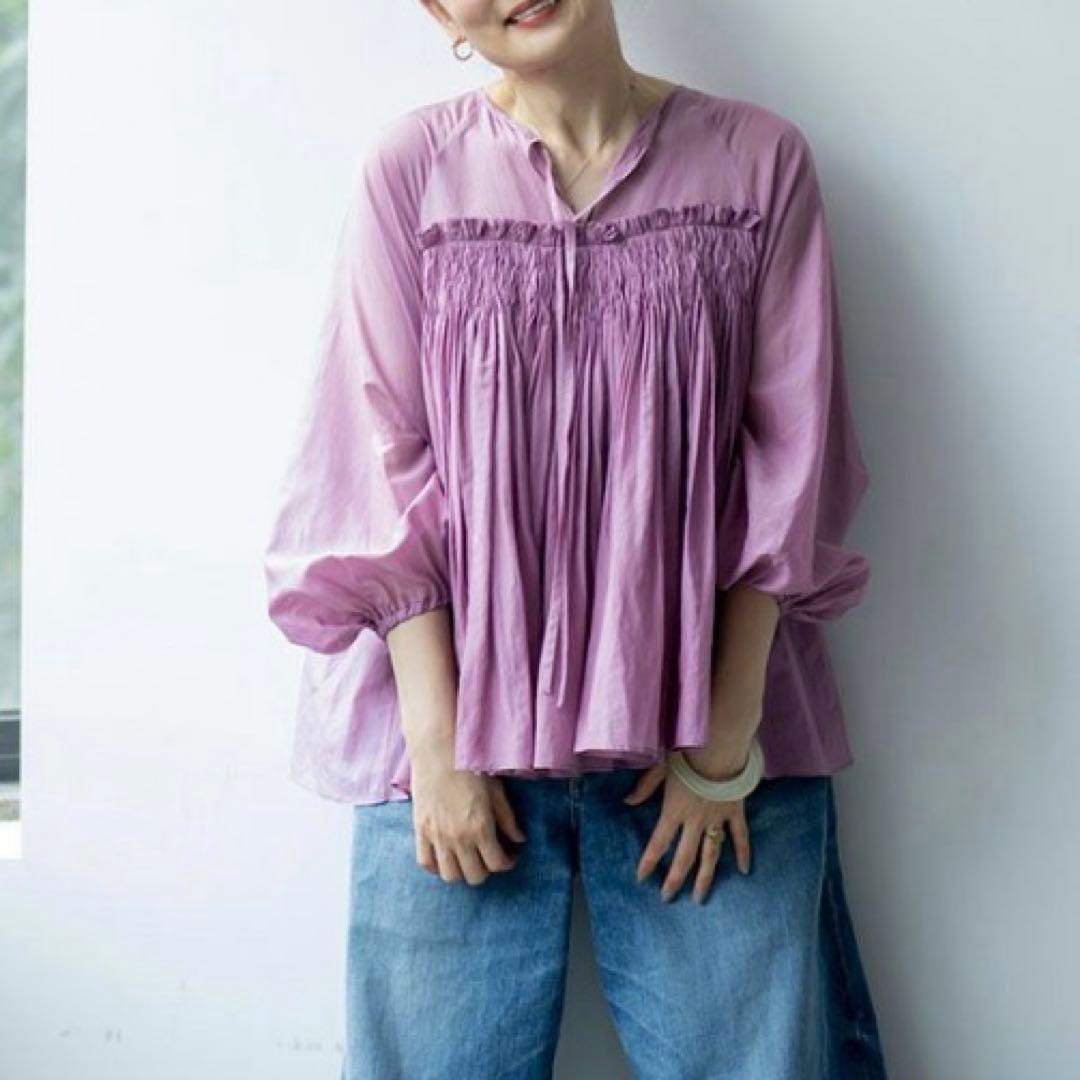 【新品】ハグオーワー　コットンシルクスモッキングリボンブラウス　ピンクラベンダー
