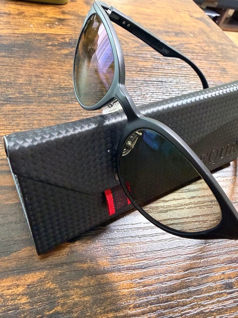 ゼクー　ZEQUE ジュノ　ドュルービュースポーツ　タレックス　サングラス