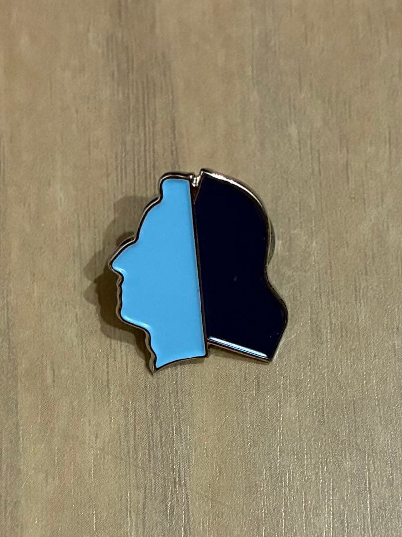 ショパン　ピンバッジ