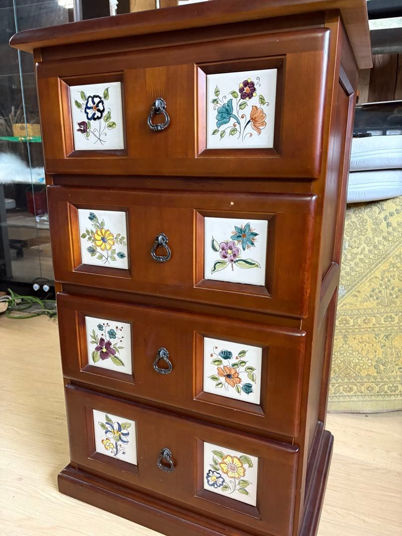 スペインバレンシア家具　タイル　カントリー　チェスト　梱包たのめる便で安心！